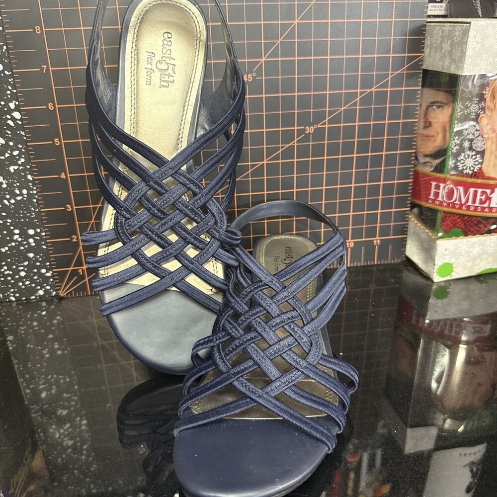 Woman’s Navy Blue East 5th Sandals Size 7.5 Stretch Sandals Small Wedge